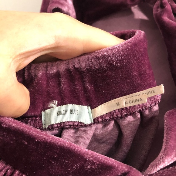 ❄️KIMCHI BLUE❄️ purple velour dress - Picture 3 of 3